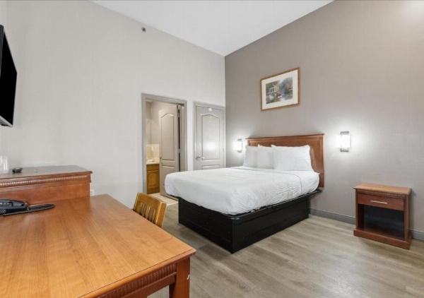 Edison Motor Lodge image 12