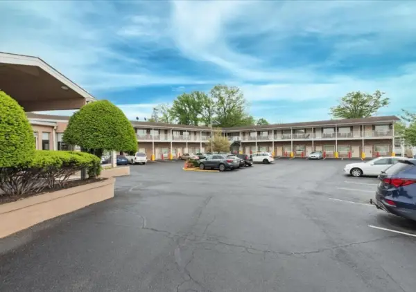 Edison Motor Lodge Main image