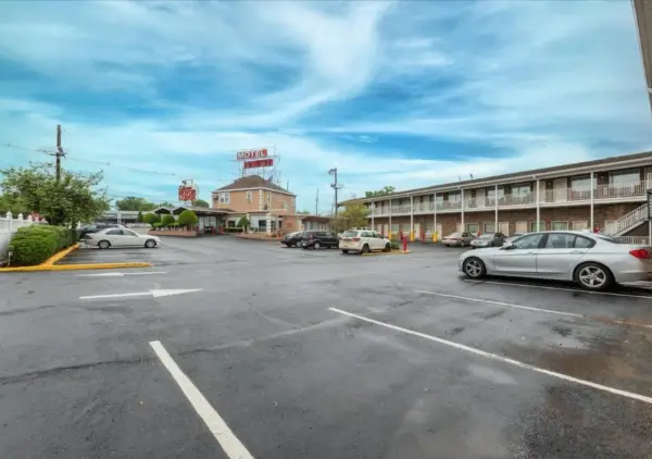 Edison Motor Lodge 4